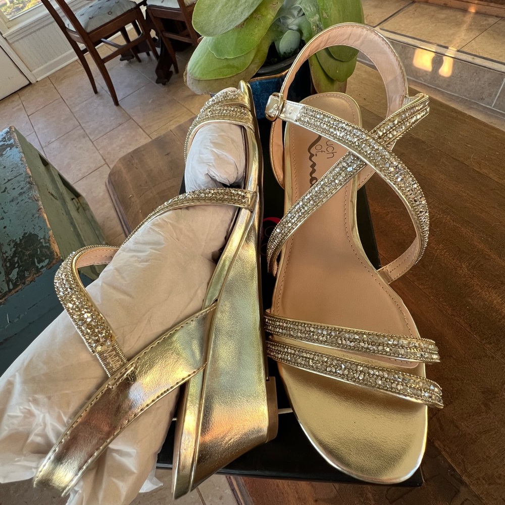 Wedge Heel Rhinestone sandals